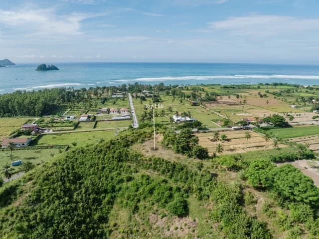 Twin Peaks Hill - Seaview land for sale in Serangan