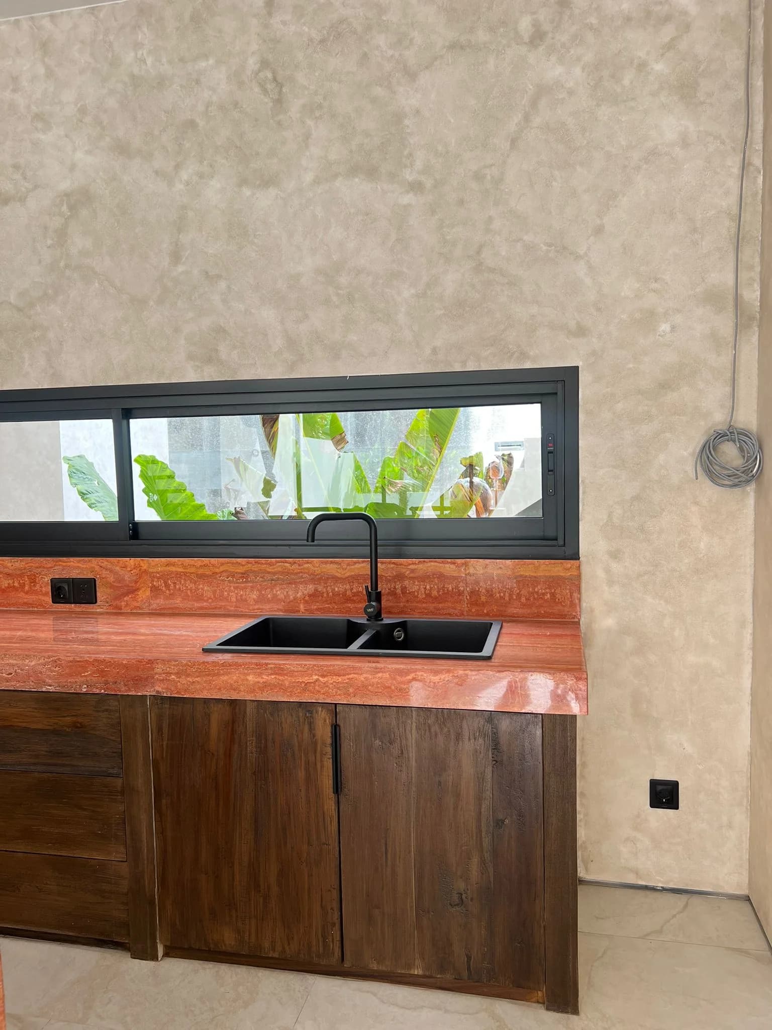 Modern 3-bed villas for Sale in Kuta Lombok - kitchen