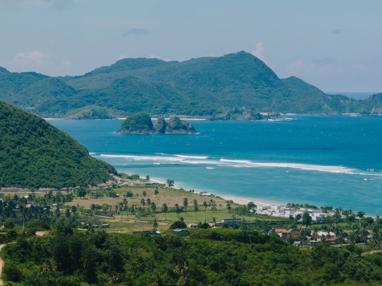 Torok Bay - lombok land for sale