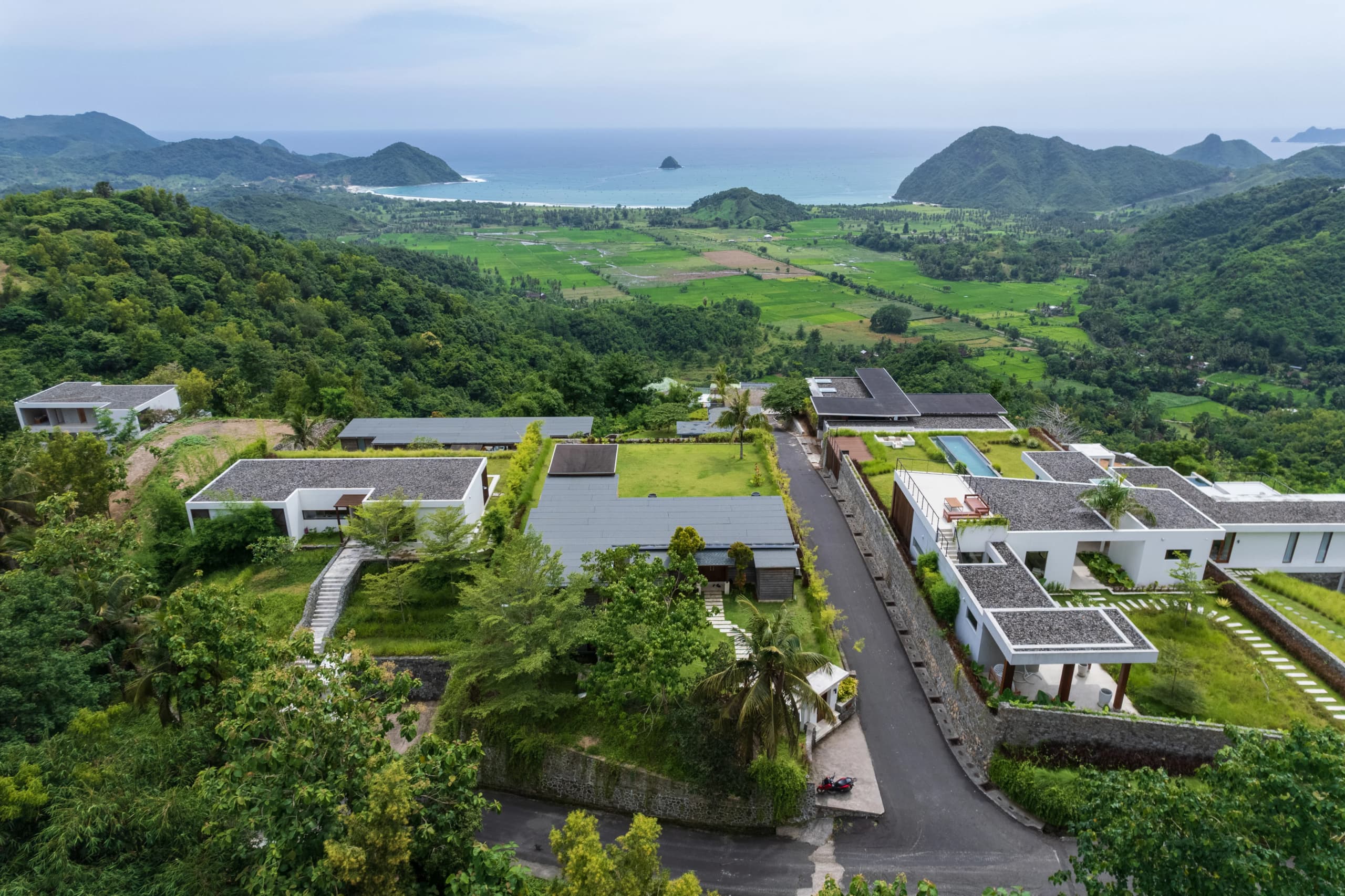 Ocean View Timber Villa for Sale in Selong Belanak