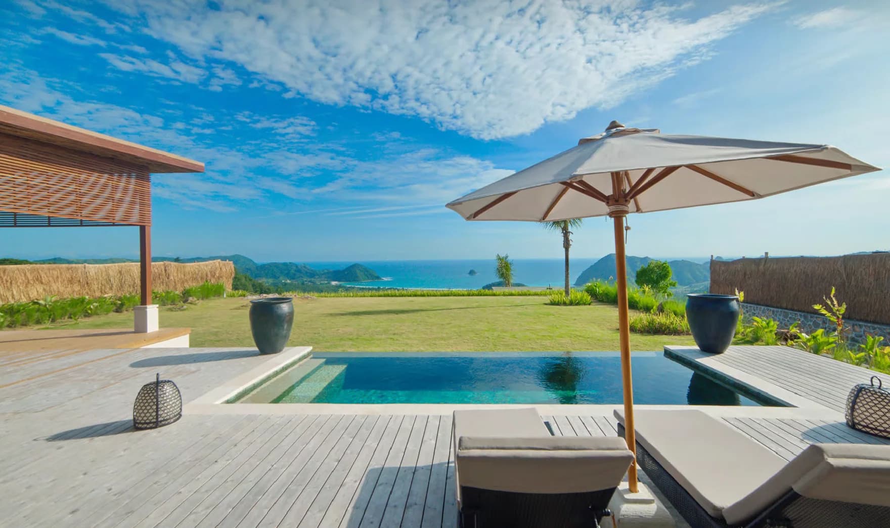 Ocean View Timber Villa for Sale in Selong Belanak