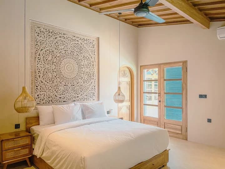 Master Bedroom - Villa for sale in Serangan